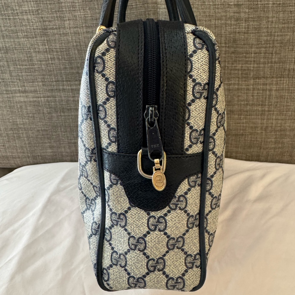 Gucci Blue and Red Crossbody Bag with Signature Style - Picture 5 of 16